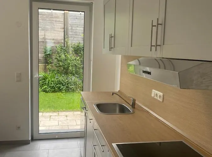 Fuer Arbeiter Und Monteure Apartment